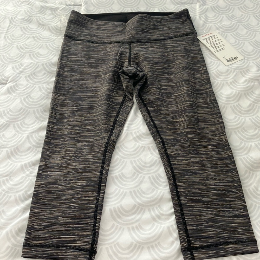 Lululemon capri leggings